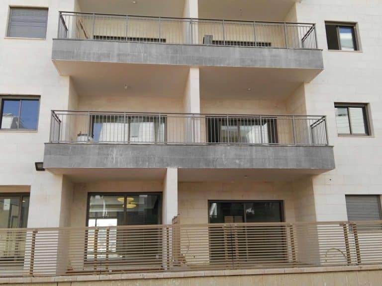 התקנת גדרות ברעננה 1