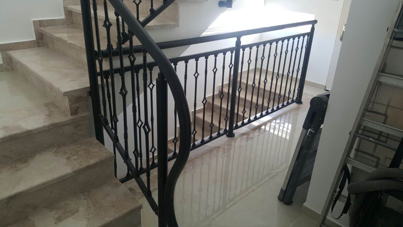 64993651 5f53 4313 B9fc 296a0d191e17