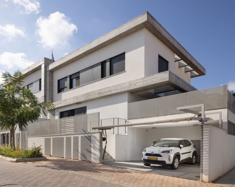 20250805 Alenafoto Snapir Kfar Saba2