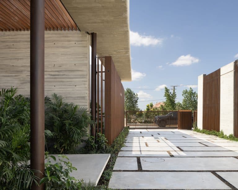 20251015 Snapir Alenafoto Shersheret 27