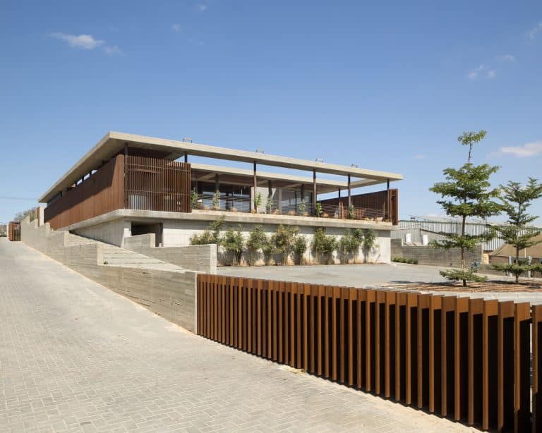 20251015 Snapir Alenafoto Shersheret 40